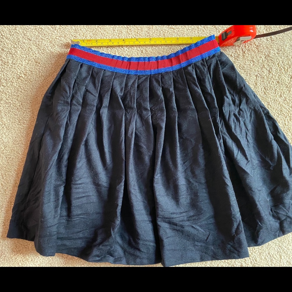 Like New Gucci Girls size 8 Black Skirt